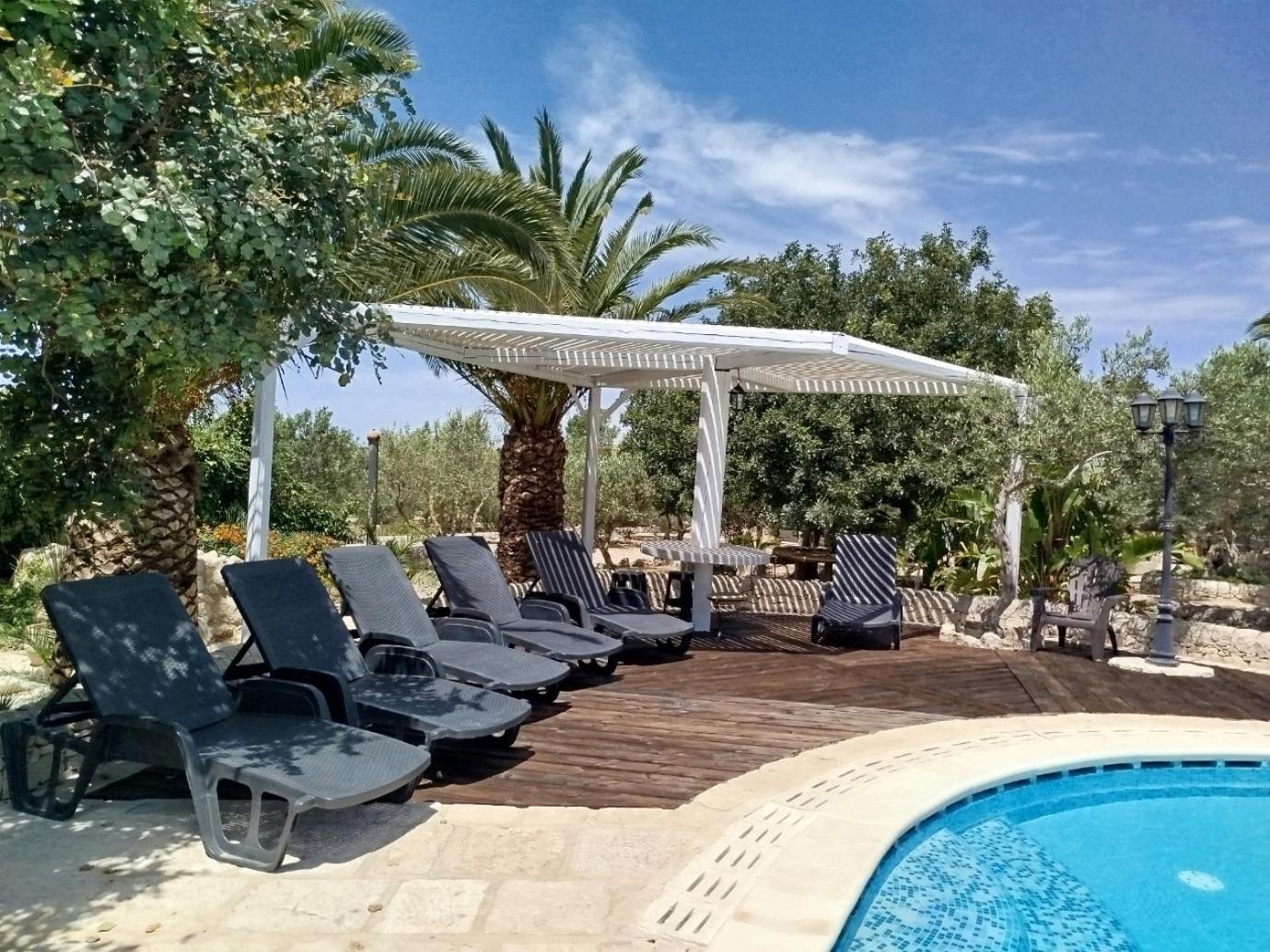Dependance In Villa Con Piscina Ragusa Bagian luar foto